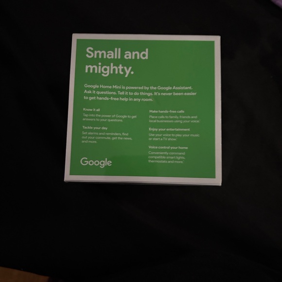 Google Home Mini - Picture 2 of 4